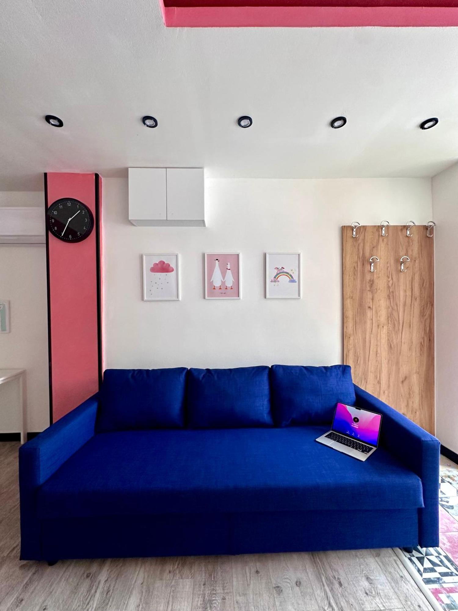 The Rainbow 9 Apartment Sofia